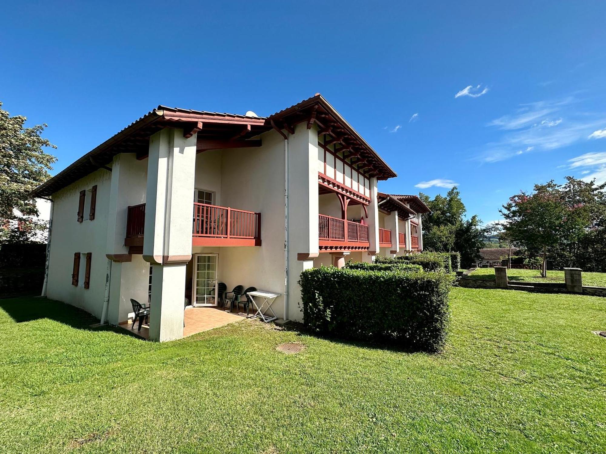 Parc Arradoy D Apartment Uhart-Cize Exterior photo